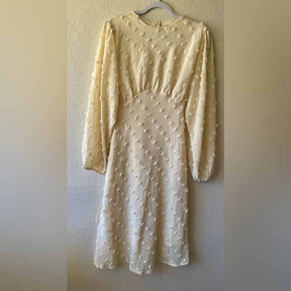 Chicwish Dresses & Skirts - Chicwish Cream Swiss Dot Long Sleeve Midi Dress Size M Cottagecore Romantic